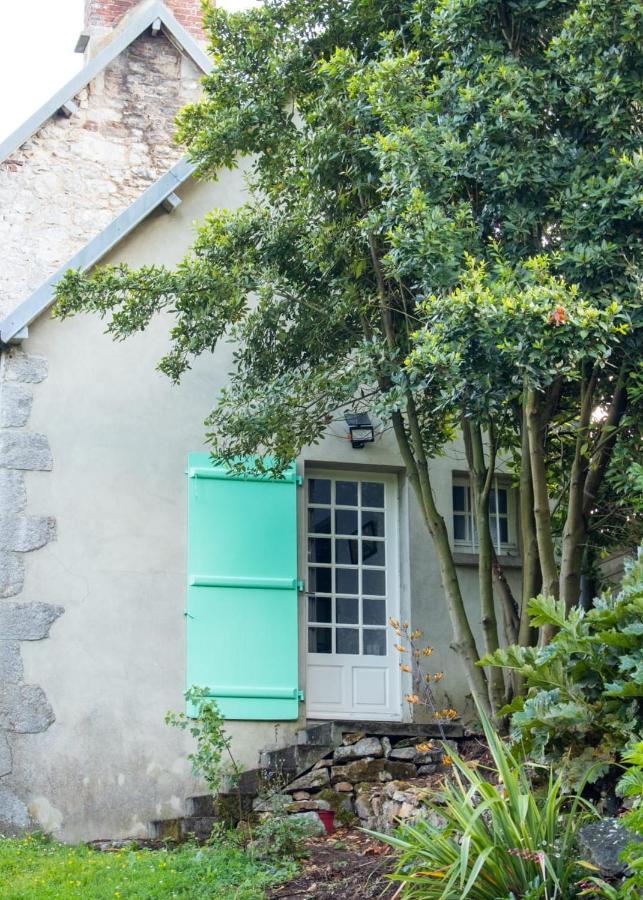 Une Suite Au Jardin Hyenville ภายนอก รูปภาพ
